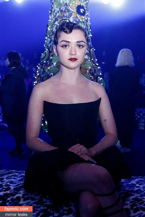 Maisie Williams Nude Photos & Naked Sex Videos